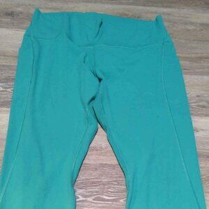 Lululemon womens size 16 green leggings